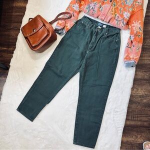 90s Vintage • Petite Liz Claiborne Hunter Green Mom Jeans